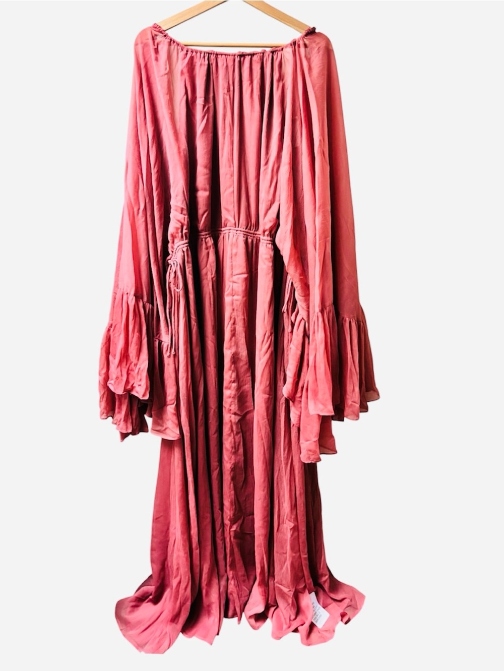 ASOS EDITION Curve | Chiffon Extreme Sleeve Maxi Ruffles - Dusky Pink - Picture 6 of 12